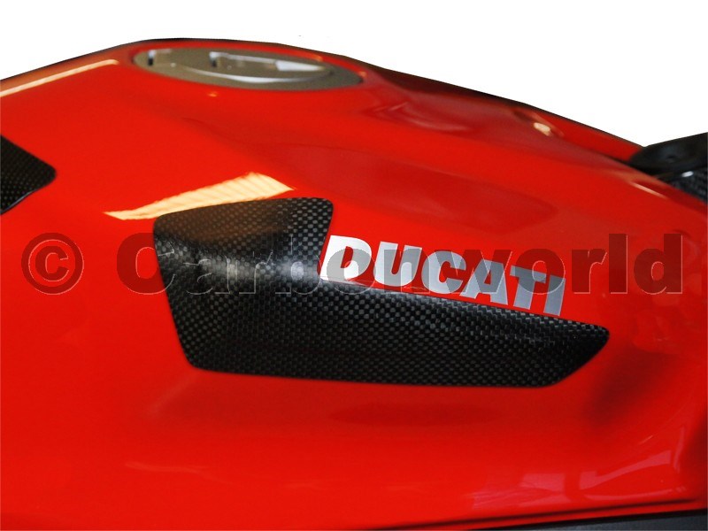 Tank cover small Carbon Fiber matte for Ducati Panigale V2